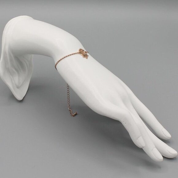 Bracelet jewelry lotus flower nature balance rose tone modern minimalist new - Picture 4 of 5